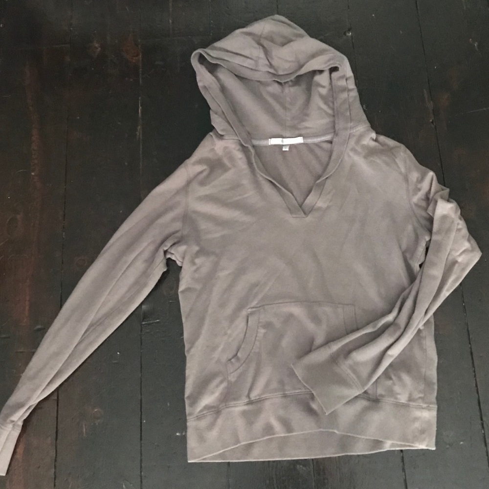 Victoria’s Secret Sweatshirt Gray/Tan